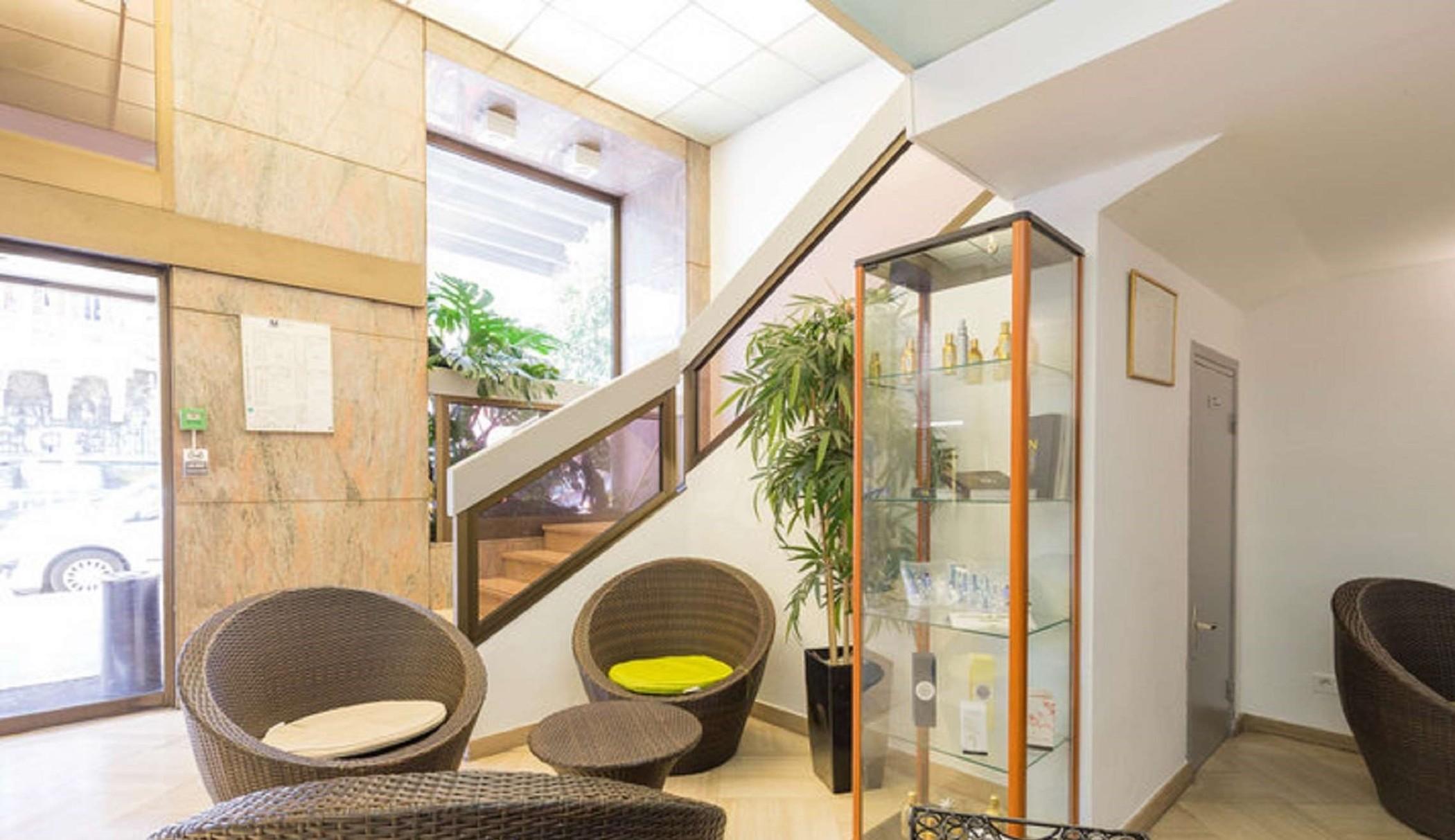 Hotel Le Noailles Nice Gare Buitenkant foto